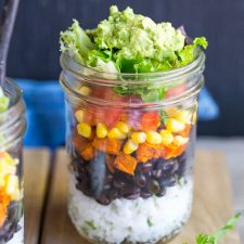 Mason Jar Burrito Bowl (30g of protein!) - That Vegan Babe