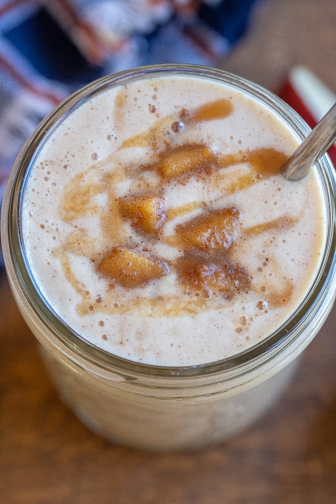 close up of a caramelized apple smoothie