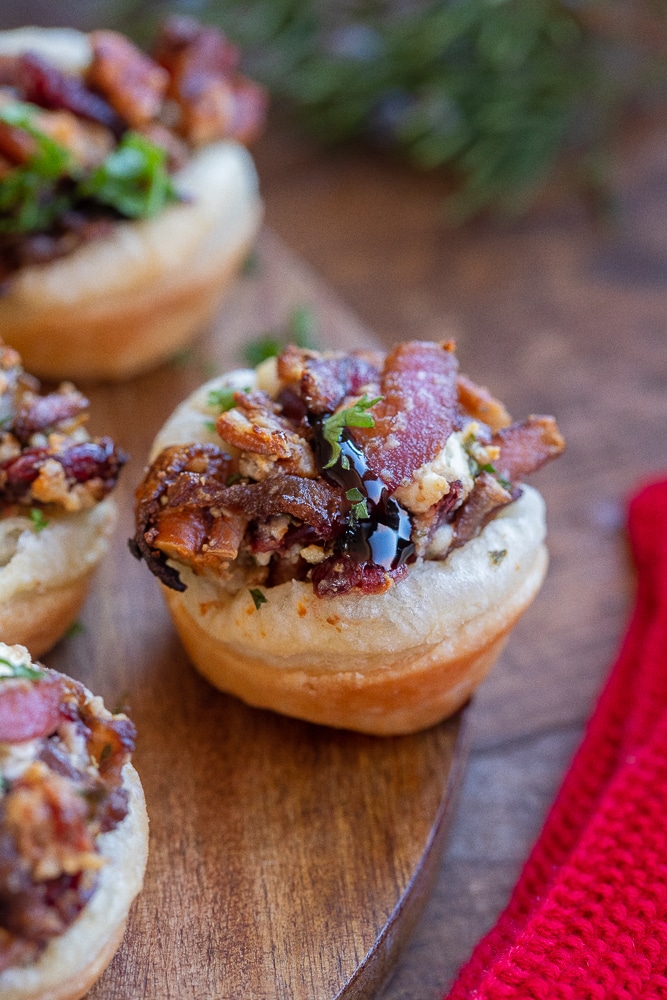 Balsamic Onion and Goat Cheese Puff Pastry Bites